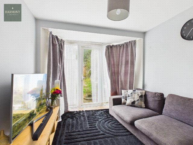 Floriston Gardens, Stanmore, HA7