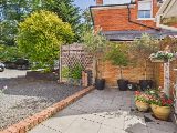 Ruxbury Cottage St Anns Hill Road, St Anns Hill Road, KT16 9NL