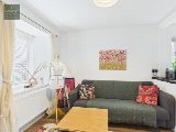 Landseer Close, London, SW19
