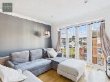 High Road, Loughton, IG10